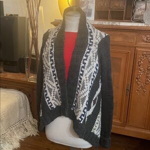 Abercrombie & Fitch Grey and White Patterned Cardigan